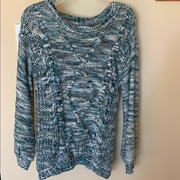 Sweater - Picture 1 of 3